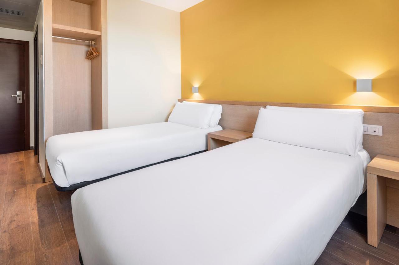 Hotel 280 Zaragoza Calatorao Esterno foto
