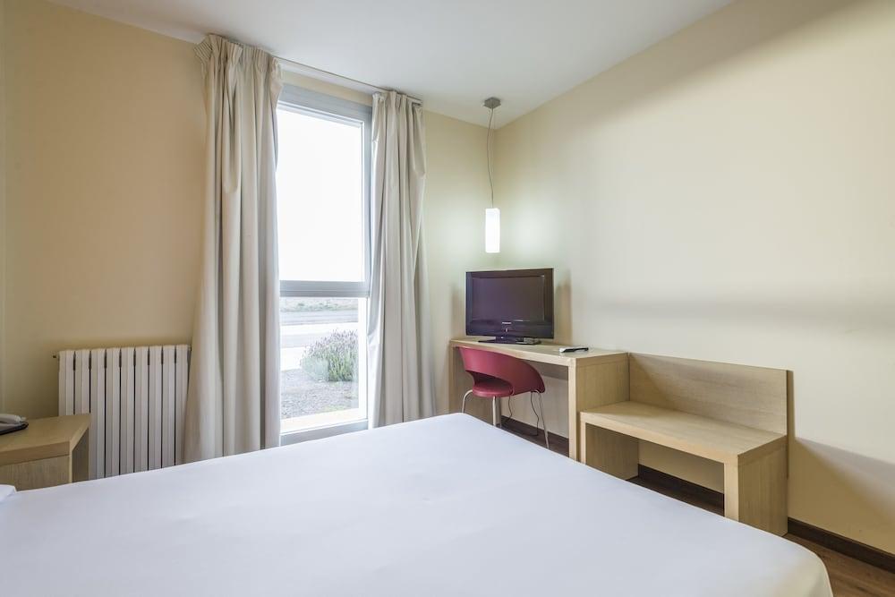 Hotel 280 Zaragoza Calatorao Esterno foto