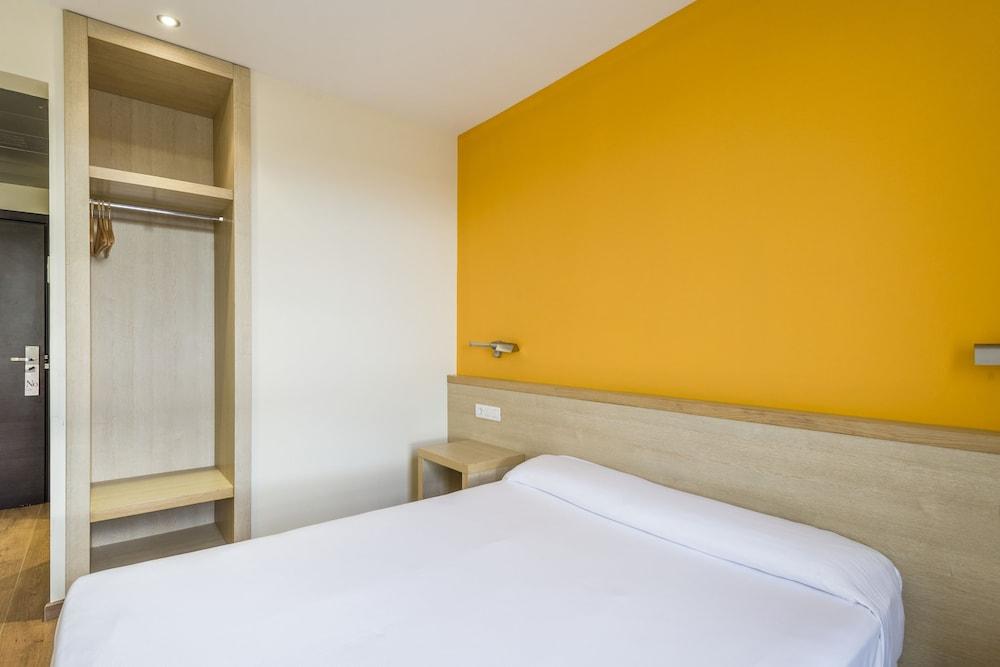 Hotel 280 Zaragoza Calatorao Esterno foto